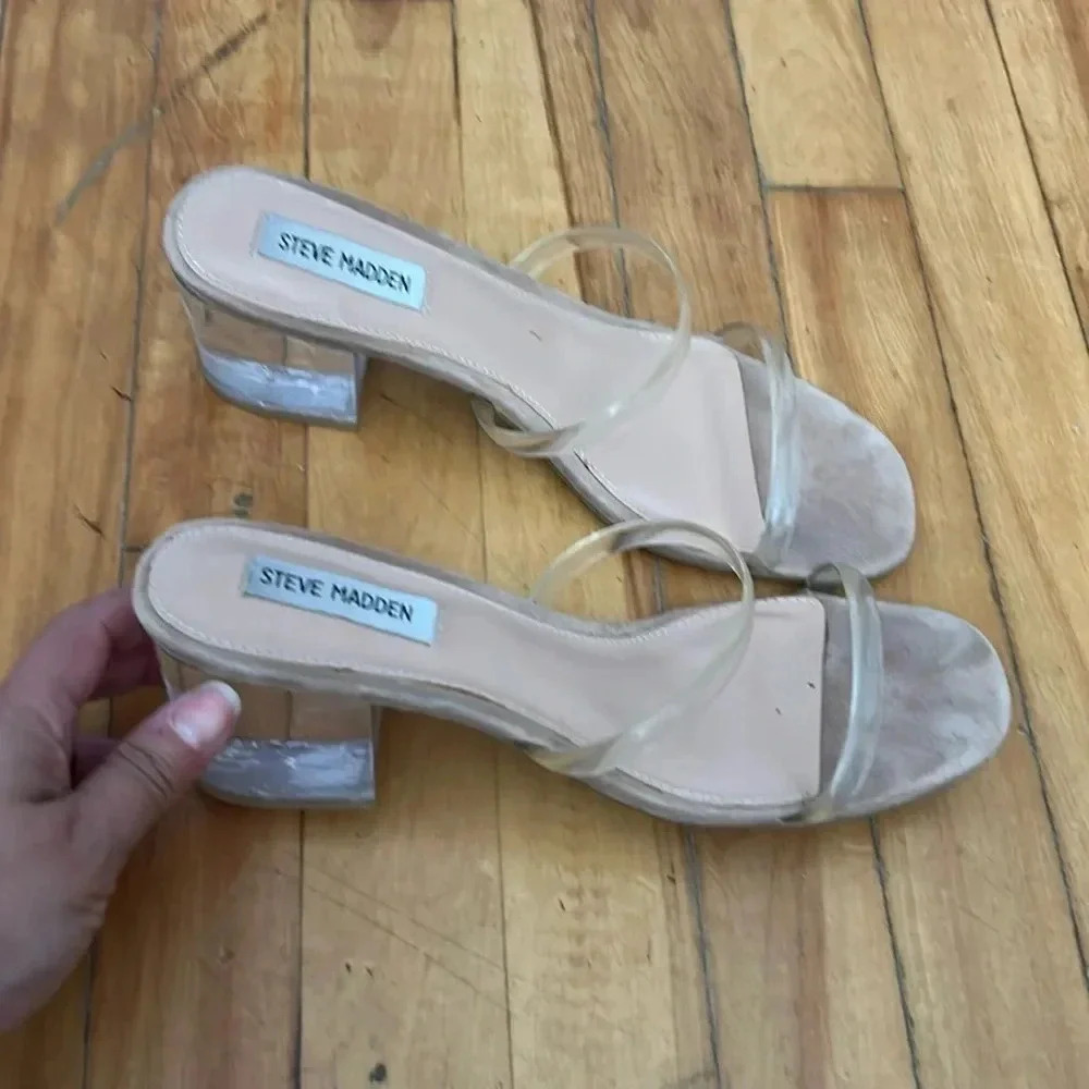 Issy‎ steve  madden mules
